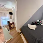 Happy Family Apartments Cairoli Studio